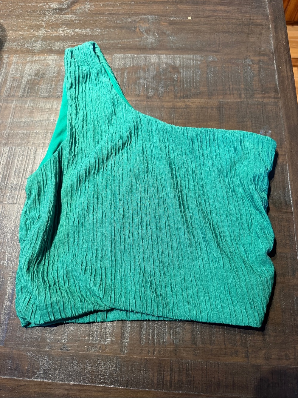 Le Lis Teal Green One-Shoulder Crop Top